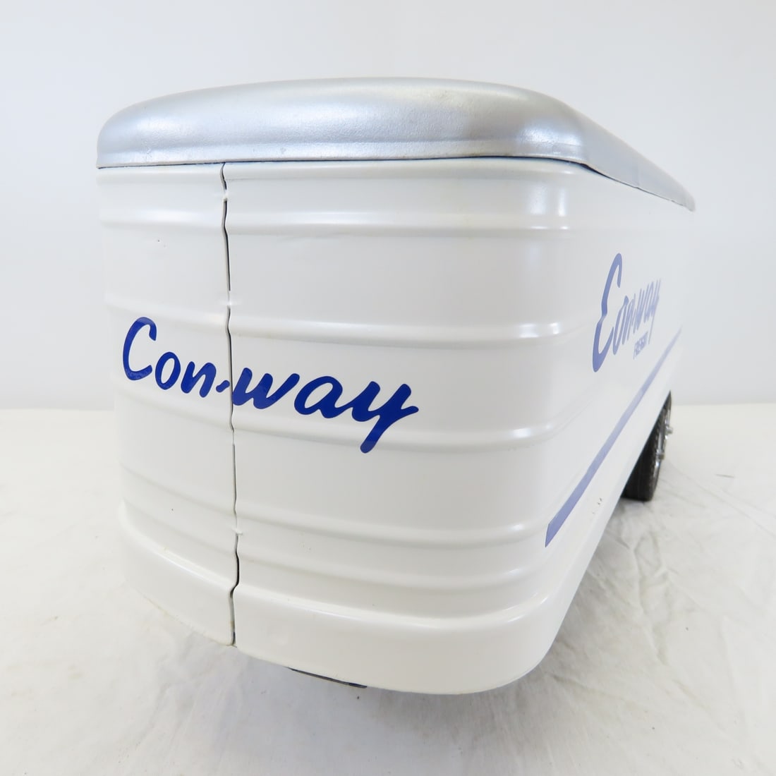 MARX Custom Painted Con-Way Freight Trailer - 19