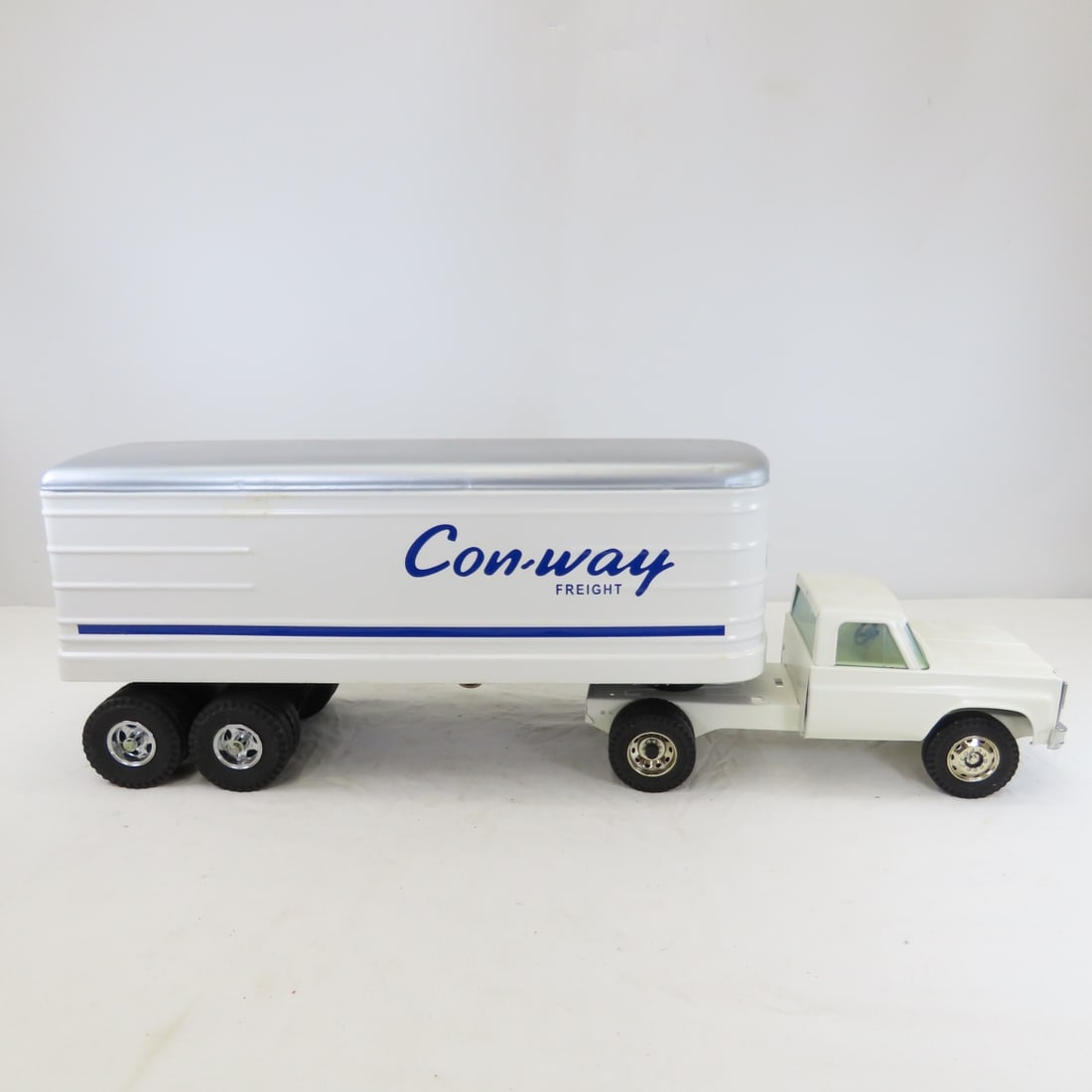 MARX Custom Painted Con-Way Freight Trailer - 6