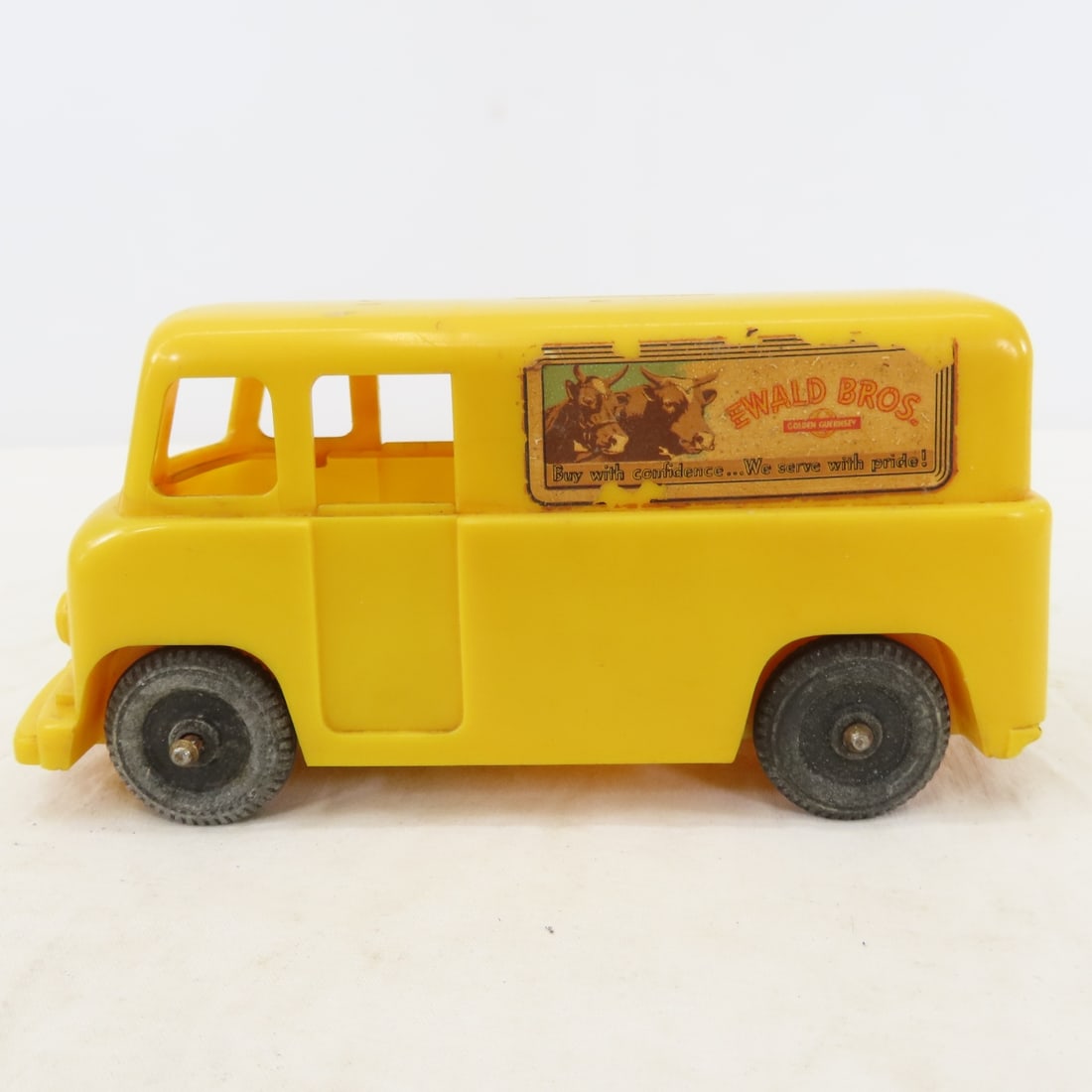4 Vintage Plastic Dairy Delivery Van Banks - 11
