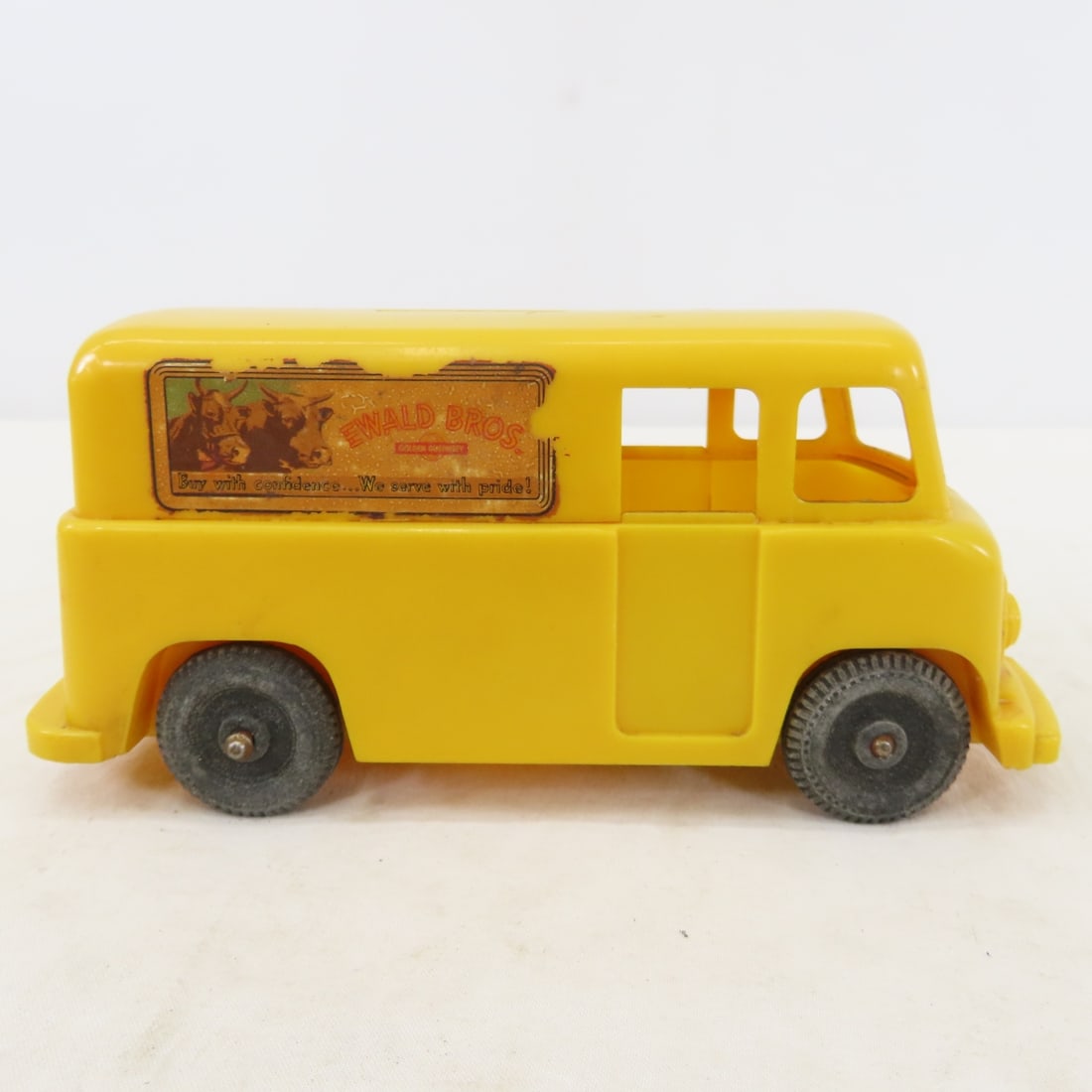 4 Vintage Plastic Dairy Delivery Van Banks - 12