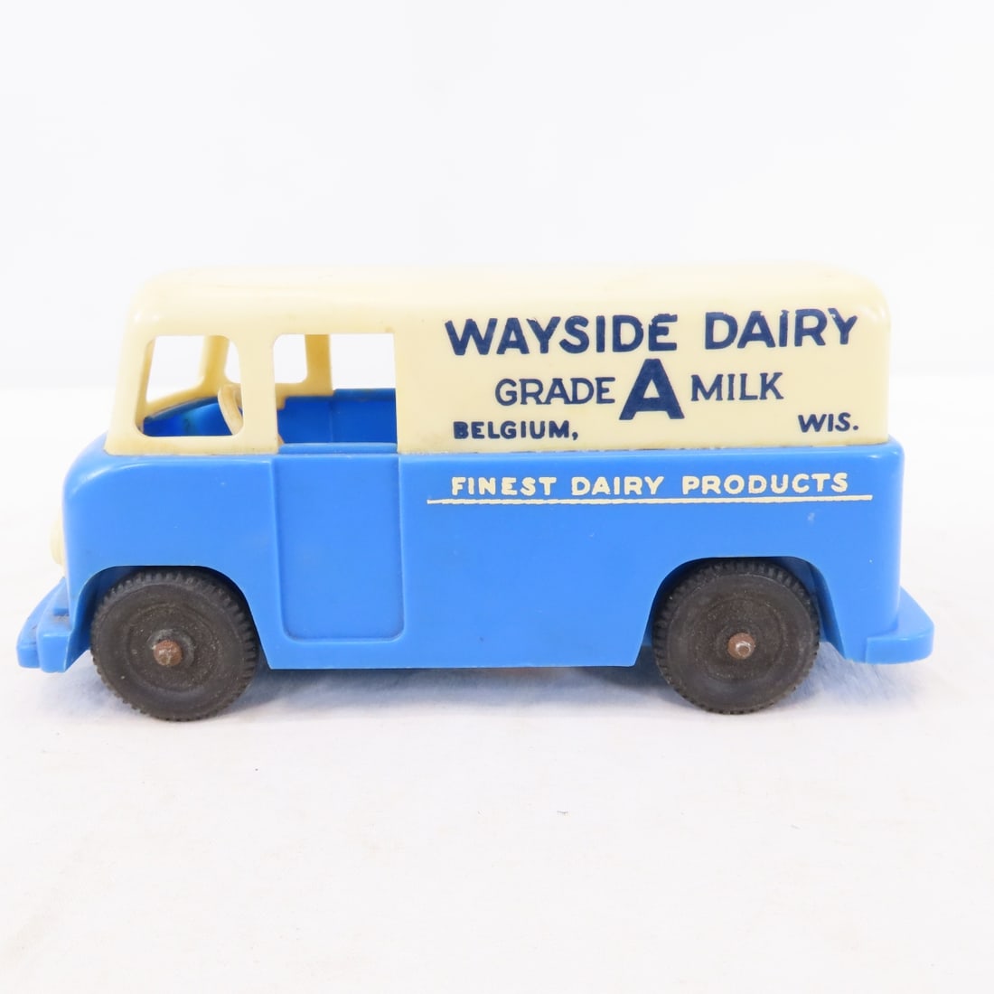 4 Vintage Plastic Dairy Delivery Van Banks - 17
