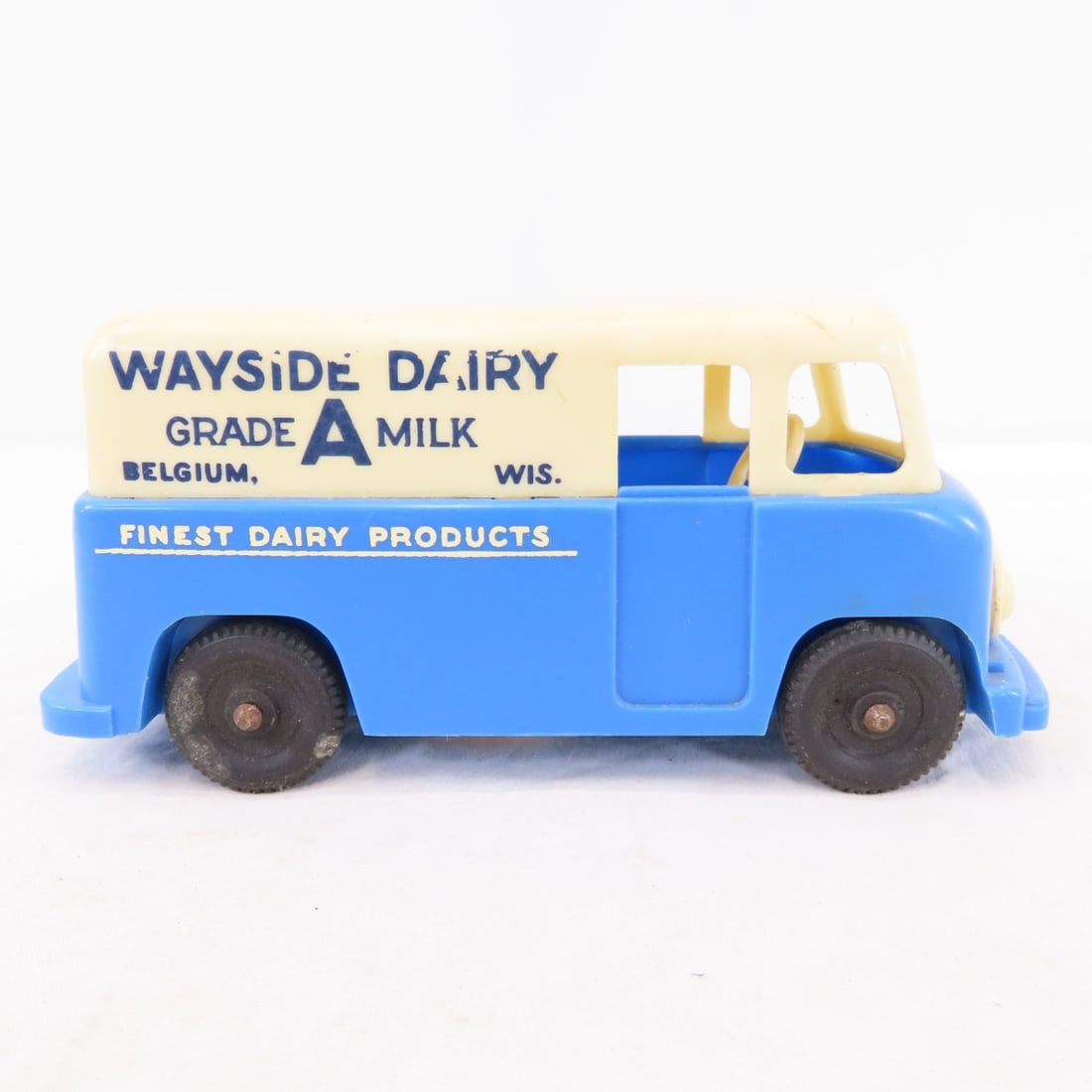 4 Vintage Plastic Dairy Delivery Van Banks - 18