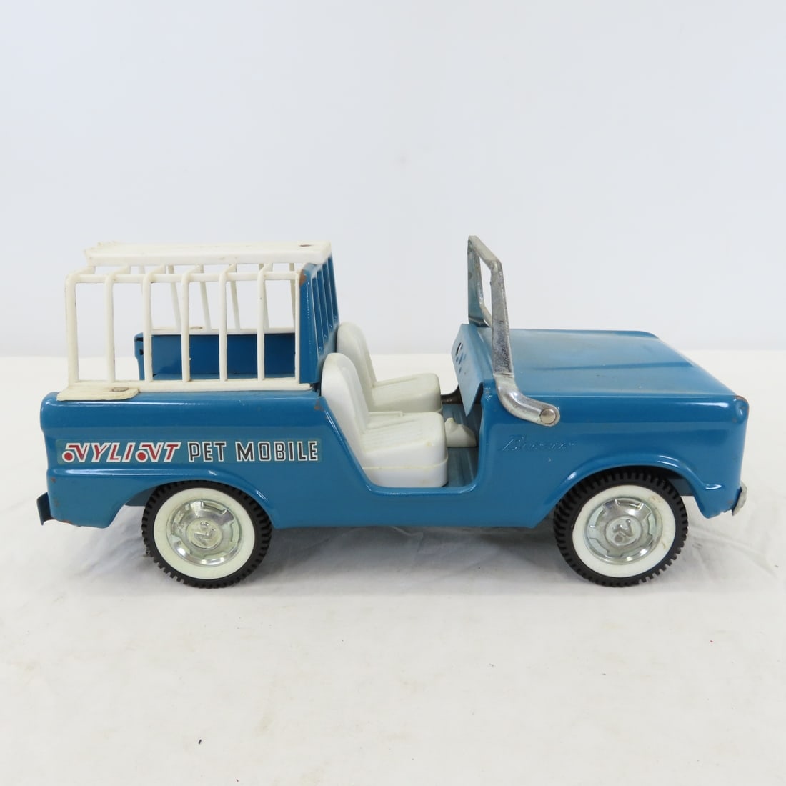 Original Nylint Ford Bronco Pet Mobile - 6