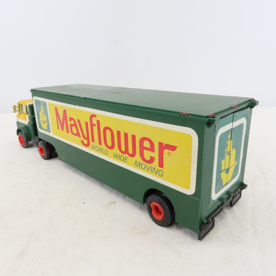 MARX Toys Mayflower Moving Semi Trucks - 4