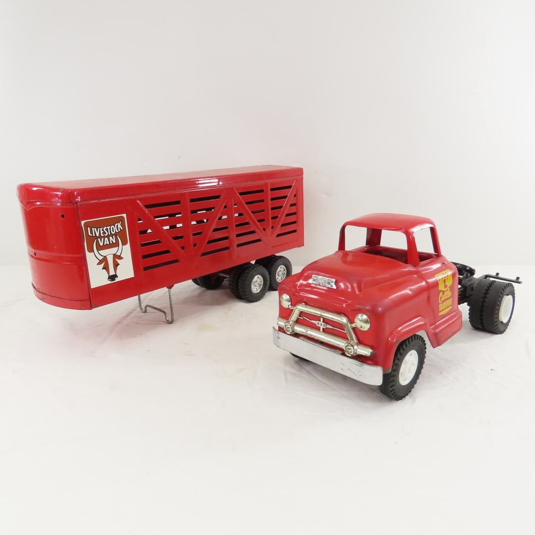 Structo & 2 Buddy L Trucks & ERTL Cattle Trailer - 12