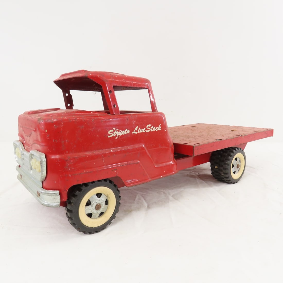 Structo & 2 Buddy L Trucks & ERTL Cattle Trailer - 17