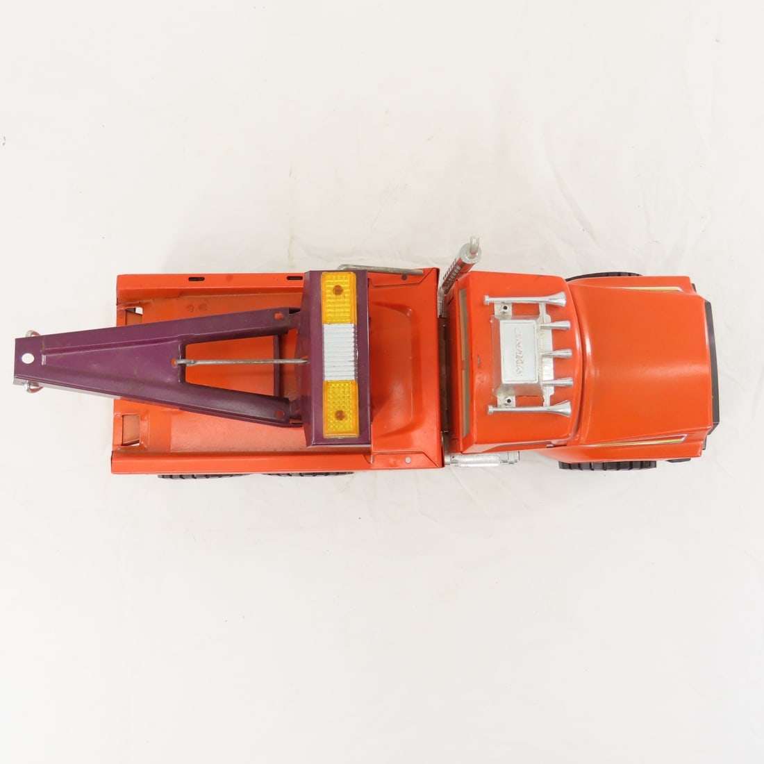 3 Original Nylint Metal & Plastic Tow Trucks - 10