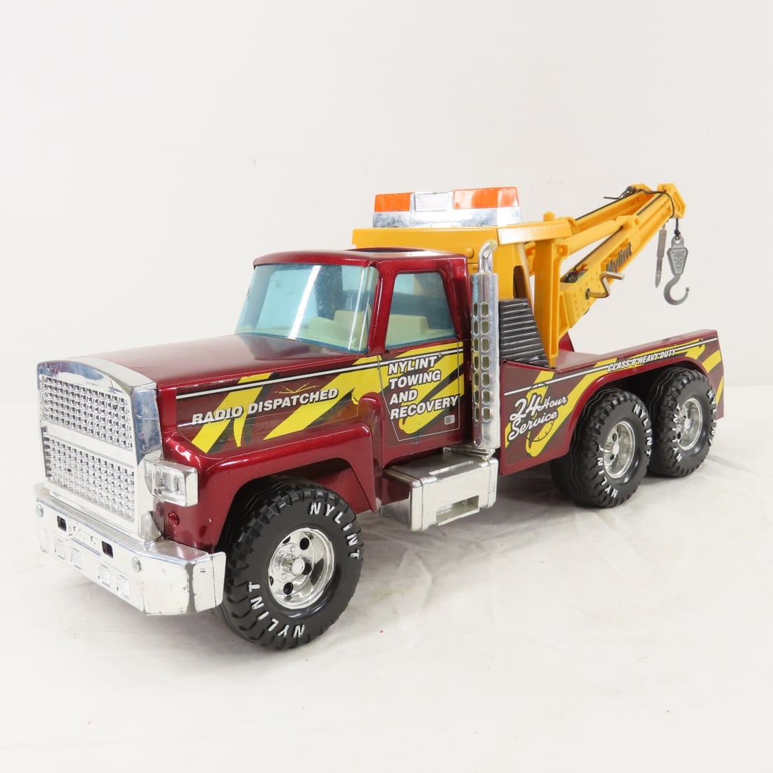 3 Original Nylint Metal & Plastic Tow Trucks - 13