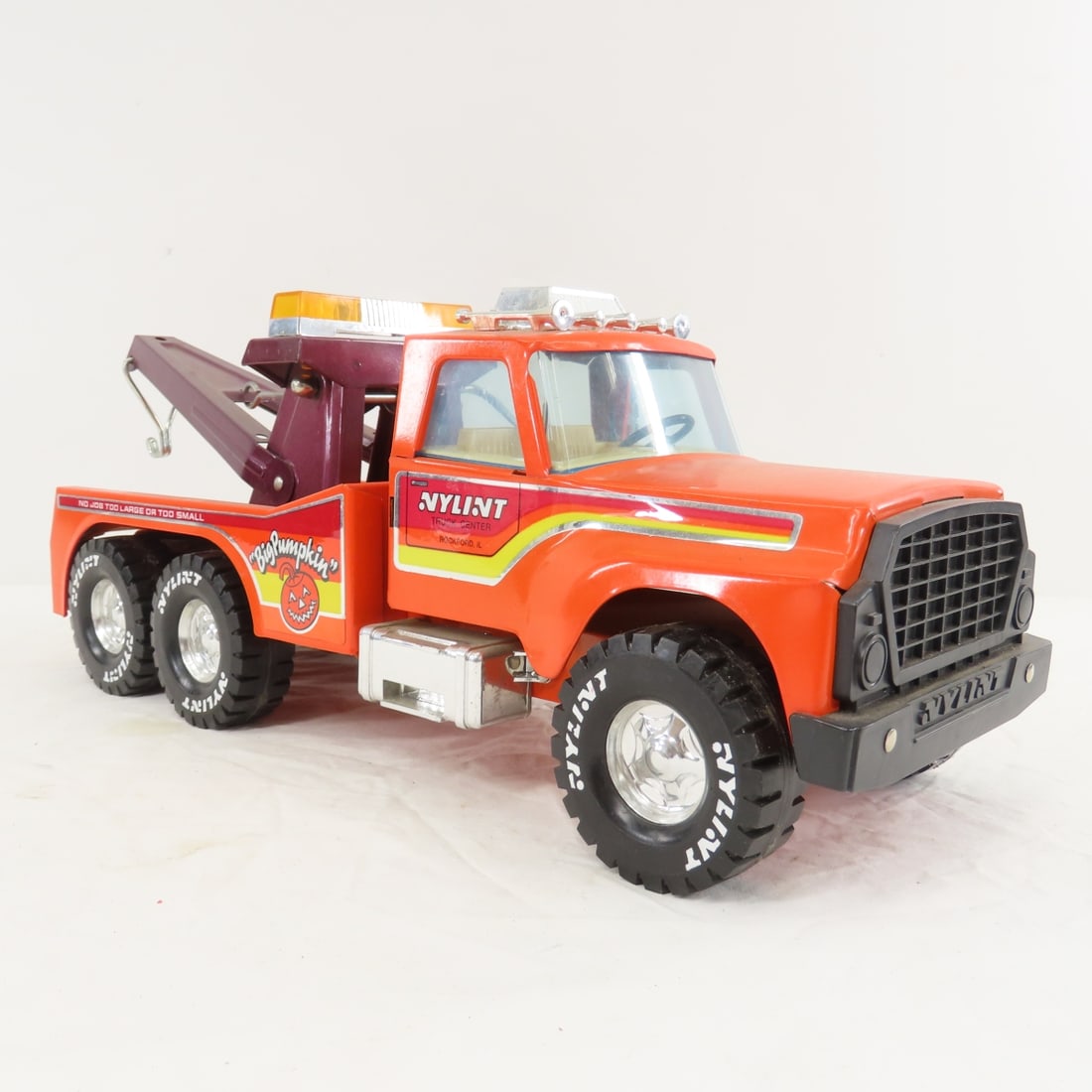 3 Original Nylint Metal & Plastic Tow Trucks - 8