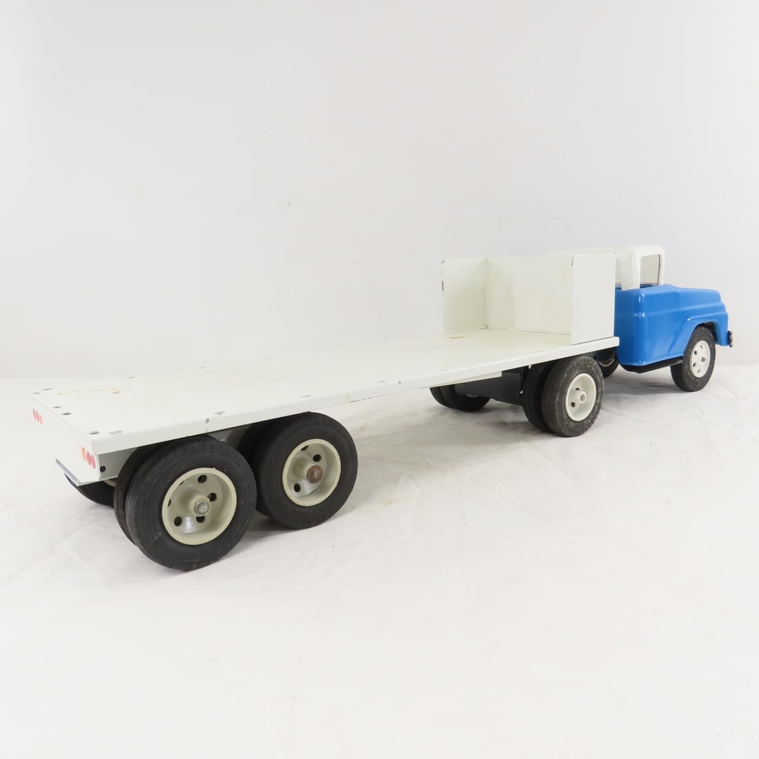 Restored Tonka Truck with Scratch Built Flat Bed - 5