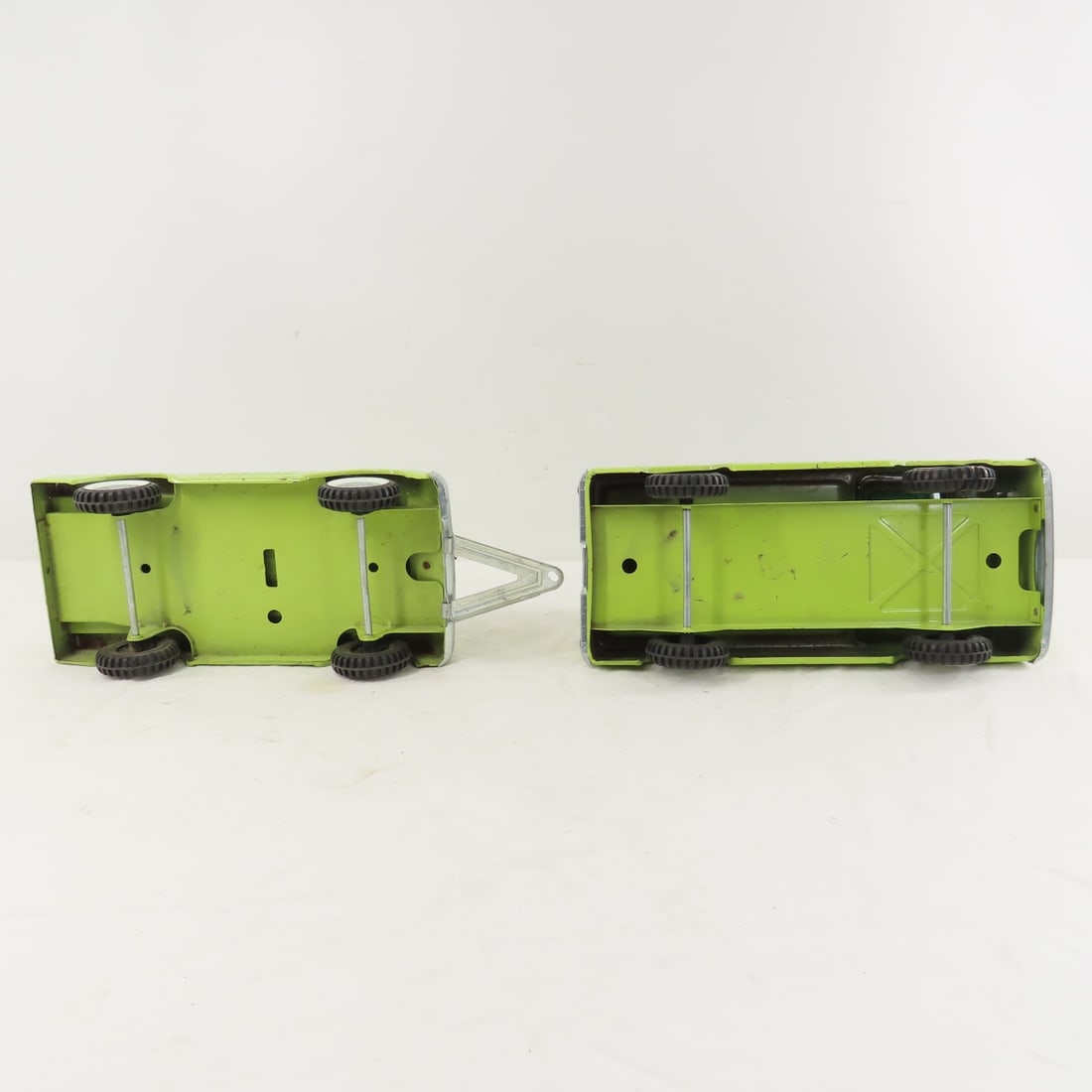 2 1960's Nylint Jungle Wagons & 1 Trailer - 11