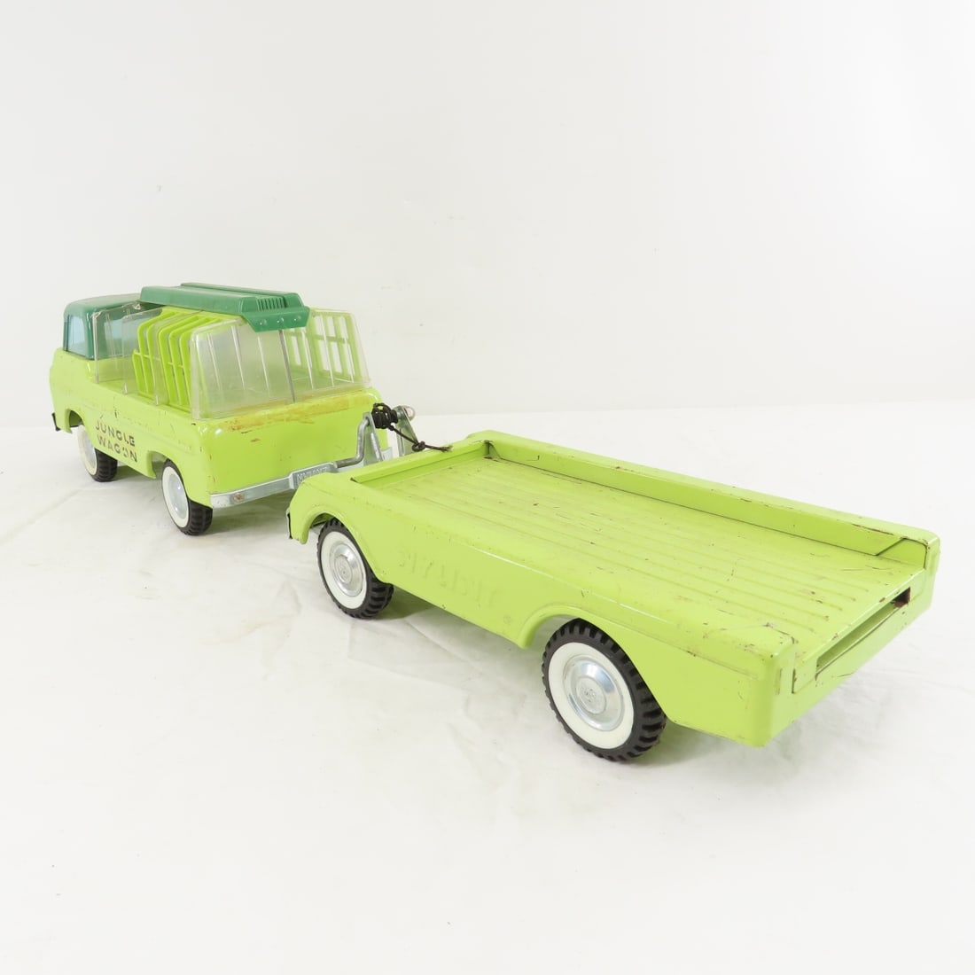 2 1960's Nylint Jungle Wagons & 1 Trailer - 4