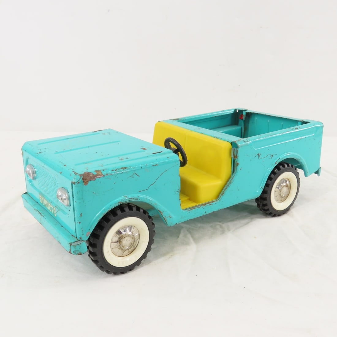 2 Original Structo Scout Jeep & Corvair Pick-up - 13