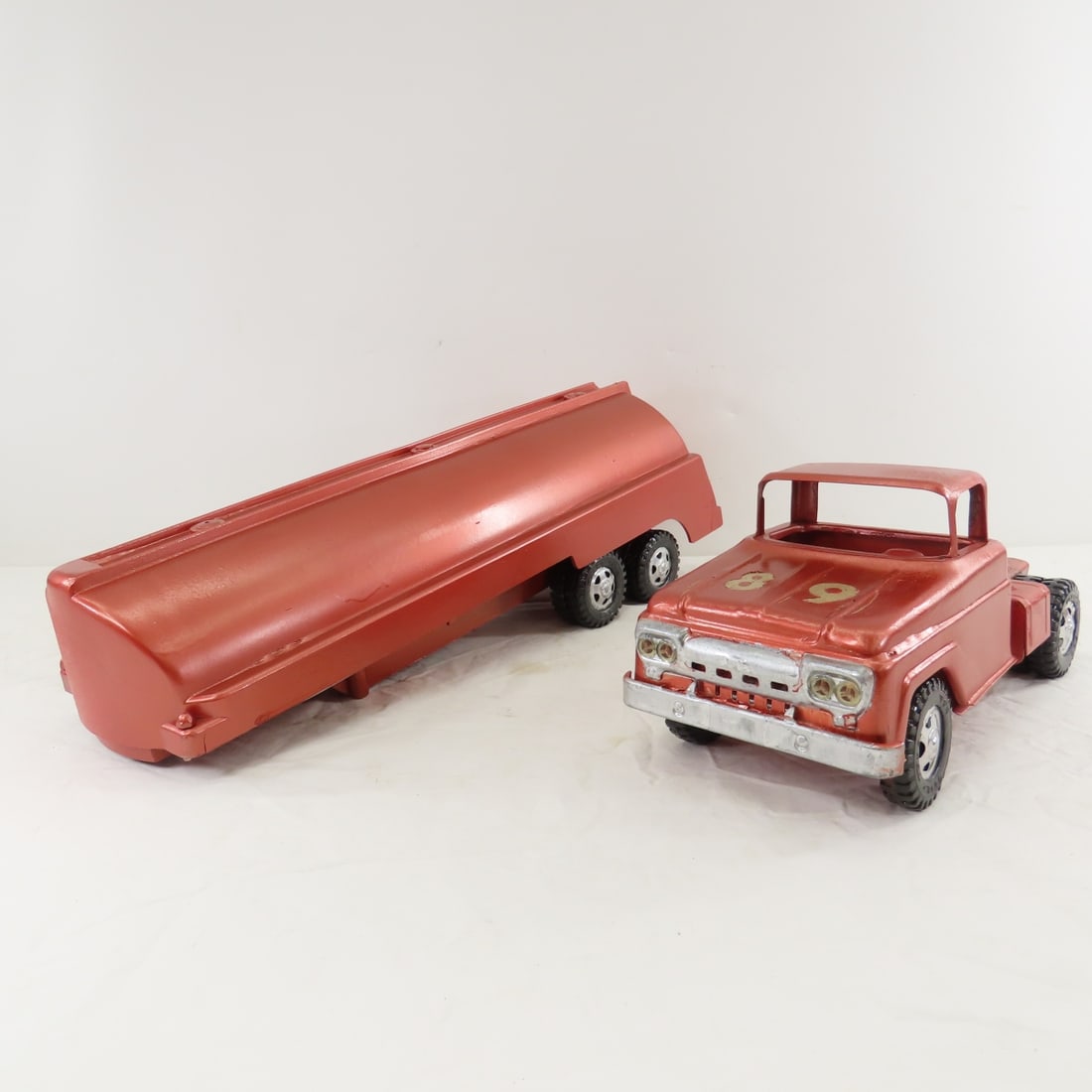 Tonka Toys Custom "Lornie 89" Truck & Tanker - 11