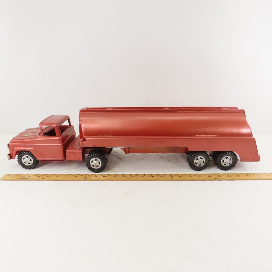 Tonka Toys Custom "Lornie 89" Truck & Tanker - 2