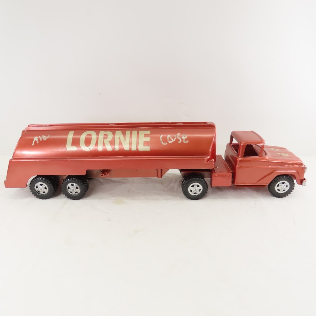 Tonka Toys Custom "Lornie 89" Truck & Tanker - 6