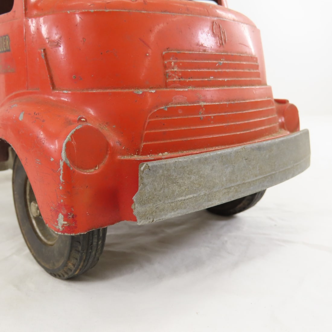 Original Smitty Tractor & Structo Open Trailer - 17