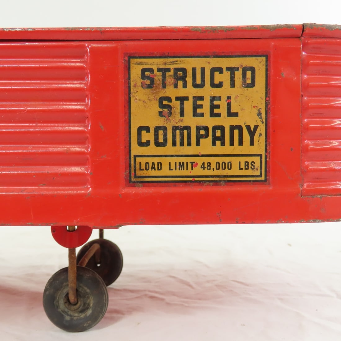 Original Smitty Tractor & Structo Open Trailer - 18