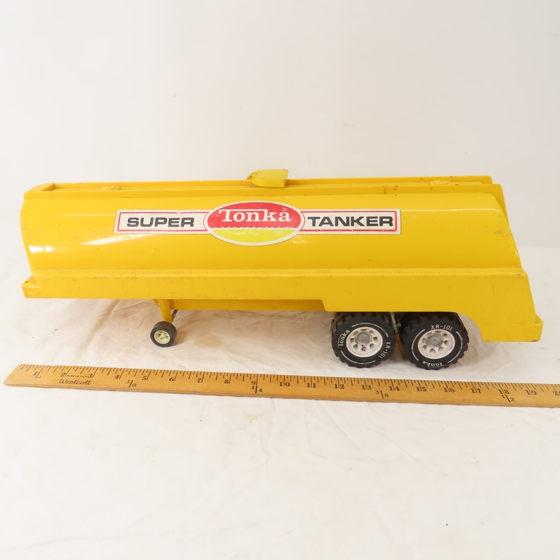 3 Original Tonka Plastic Super Tankers - 3