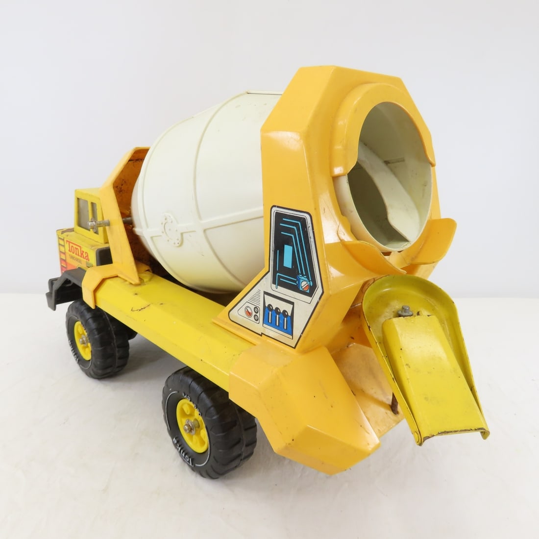 1980 Mighty Tonka Turbo Diesel #3905 Cement Mixer - 3