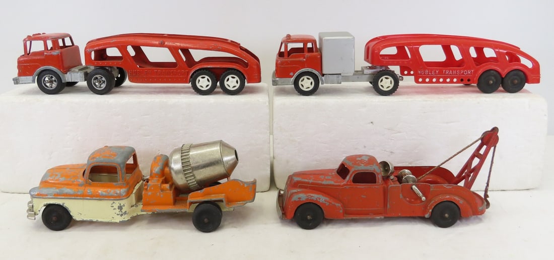 4 Original Hubley Diecast Vehicles (1 of 17)