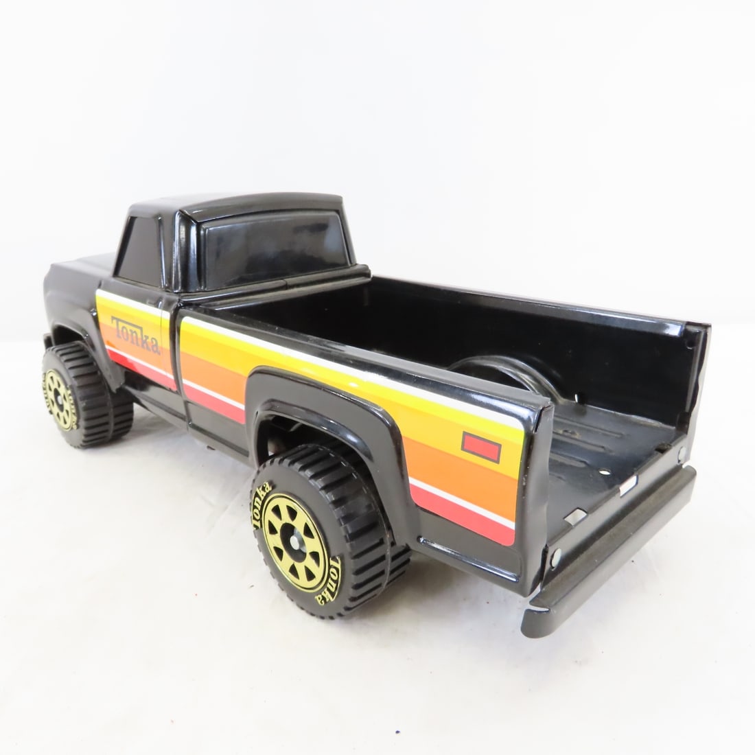 2 Original Pressed Steel Tonka Pickup Trucks - 4