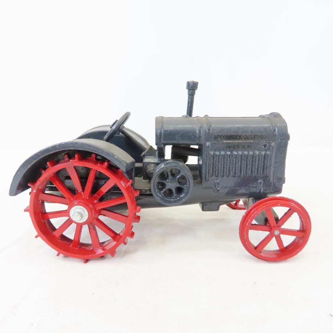 JLE Scale Models McCormick-Deering 10-20 Tractor - 7