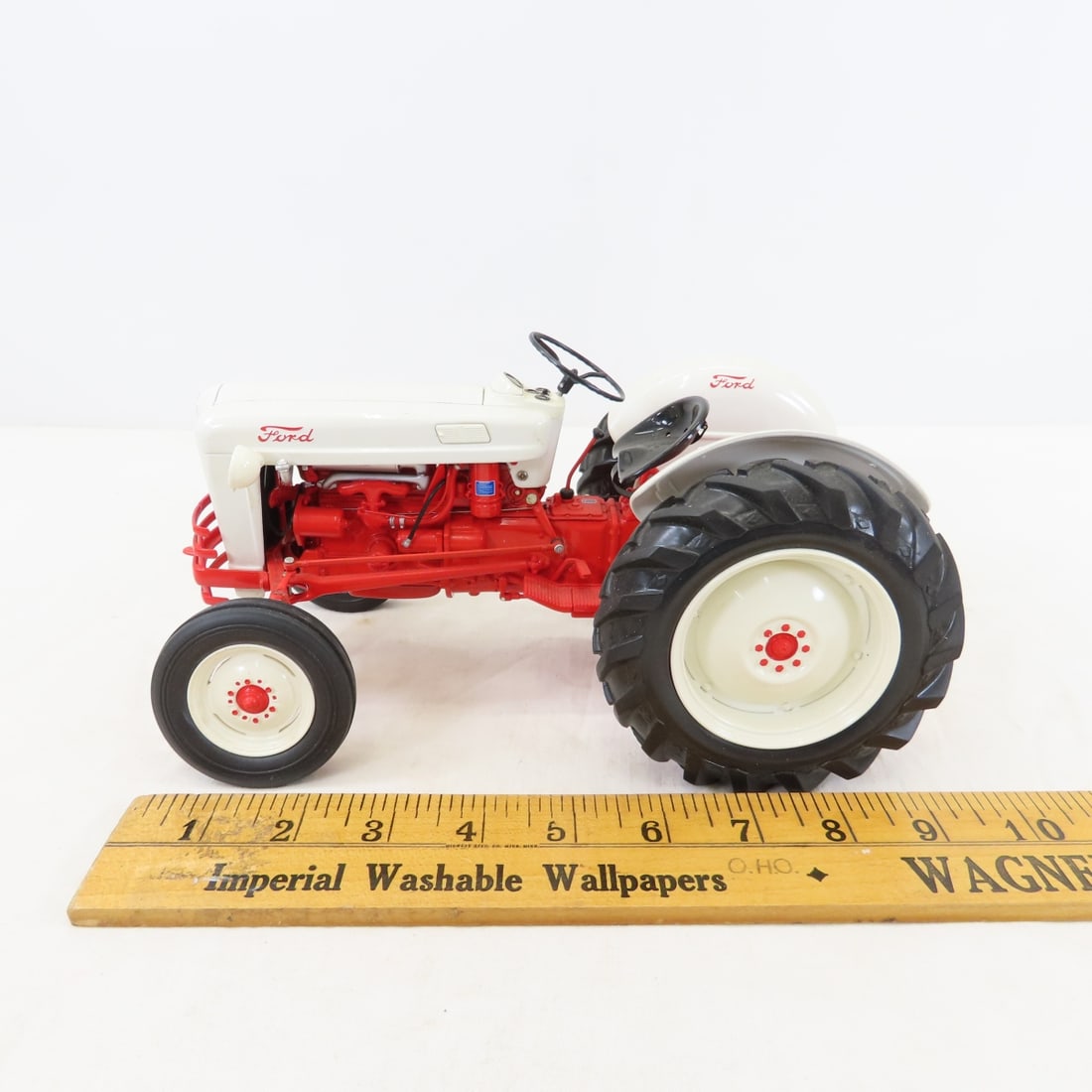 Franklin Mint Precision Models 1953 FORD Tractor - 2