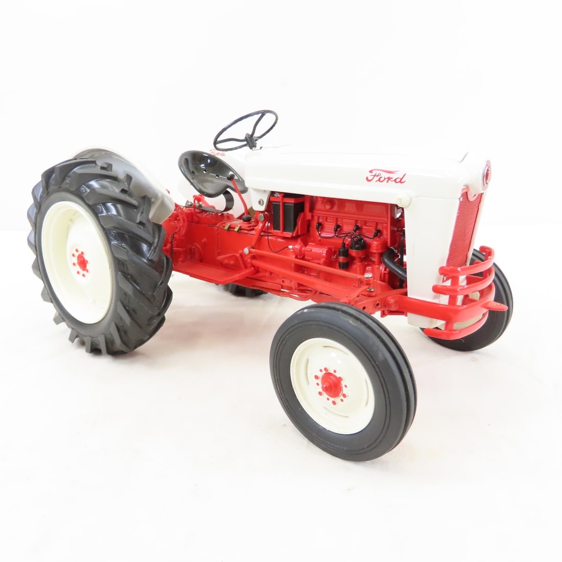 Franklin Mint Precision Models 1953 FORD Tractor - 7