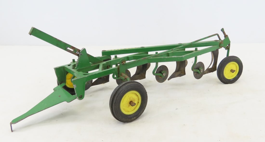 ERTL John Deere 4 Bottom Plow 1/16 Diecast - 2