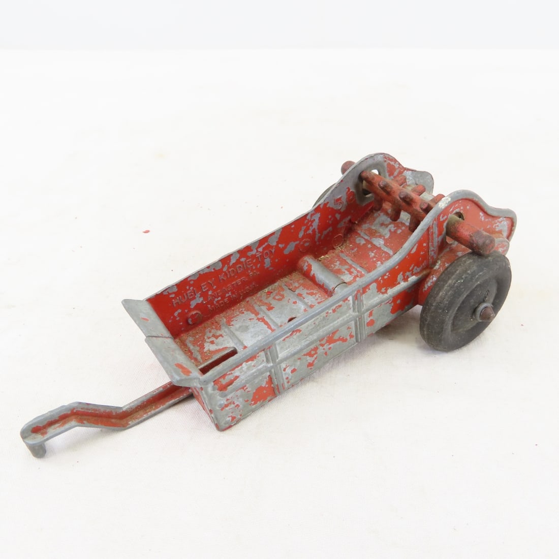 Diecast Hubley Spreader & Planters & More - 2