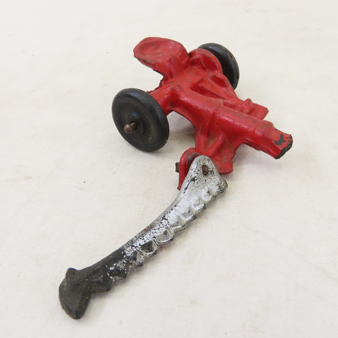Diecast Hubley Spreader & Planters & More - 8