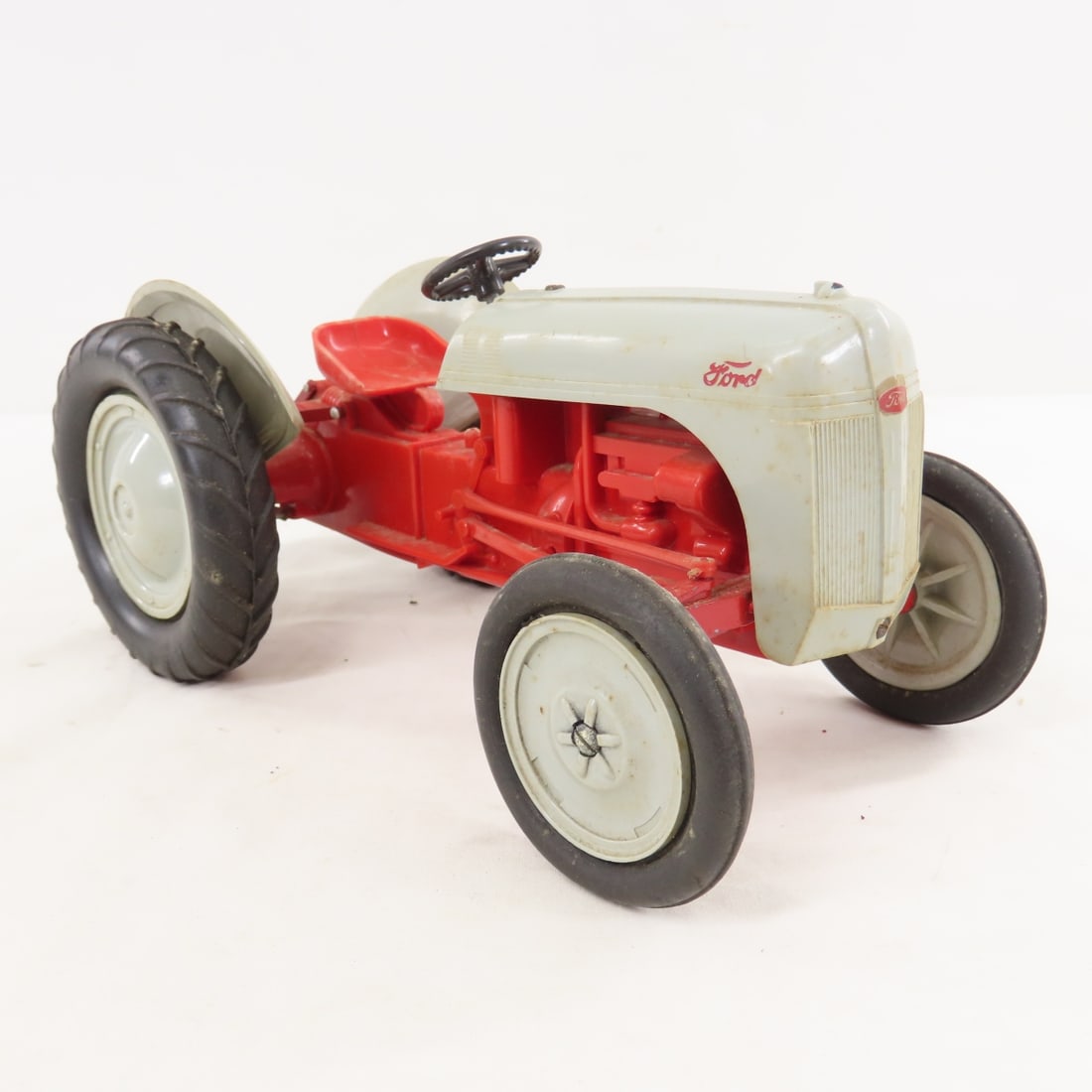 2 Unmarked FORD Plastic 8N Tractors - 7