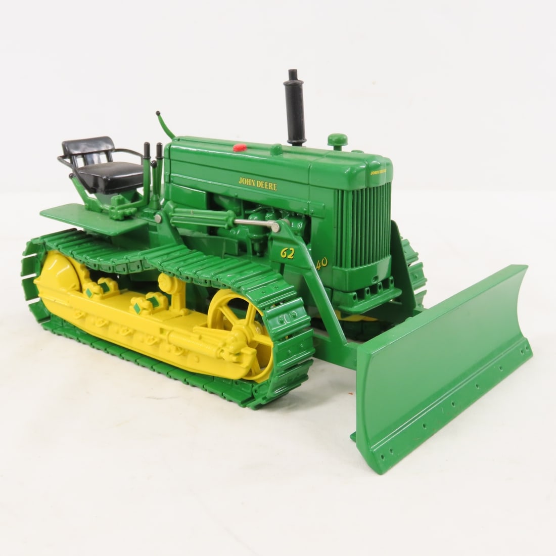 ERTL JD 40 Crawler w/ Blade 18th Plow City Show - 7