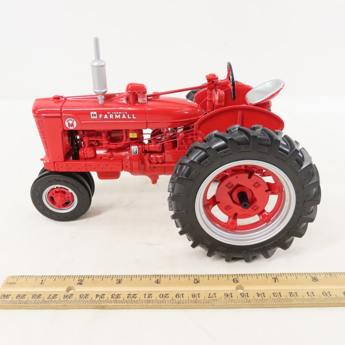 ERTL Precision Series Farmall Super M Tractor - 2