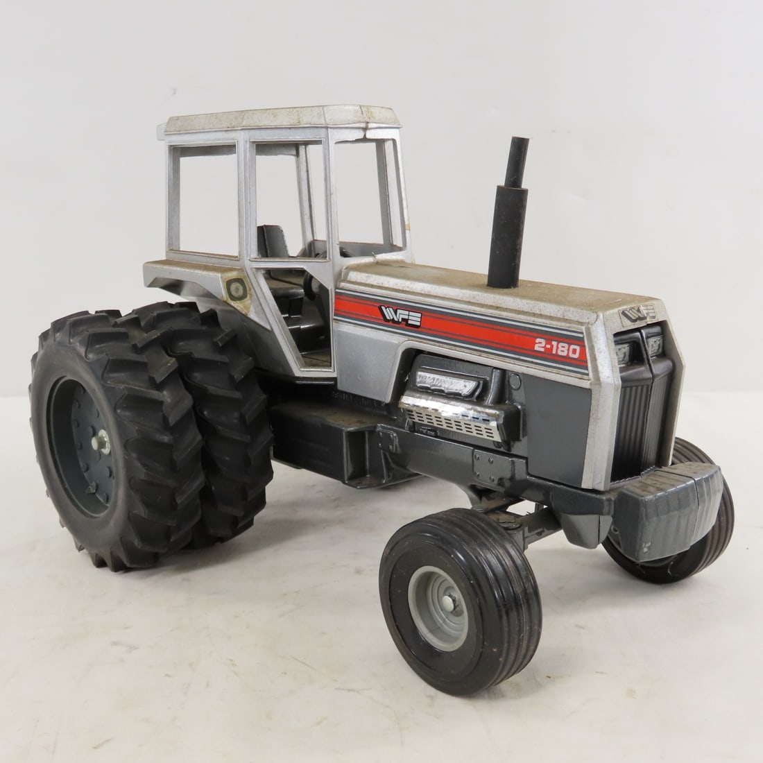 Scale Models White 2-180 Field Boss Tractor - 7
