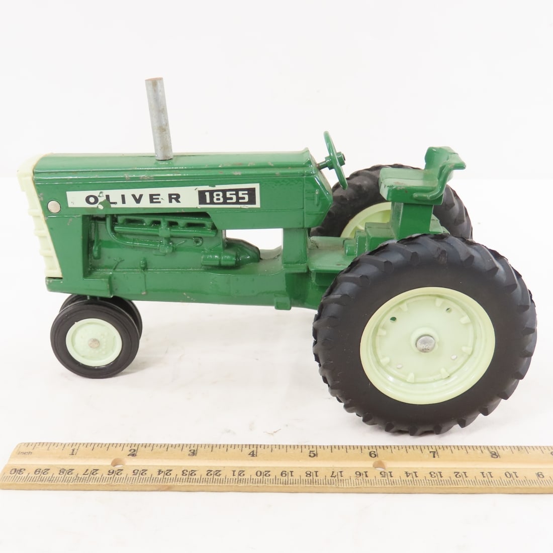 Vintage ERTL Oliver 1850 Wide & Narrow Tractors - 2