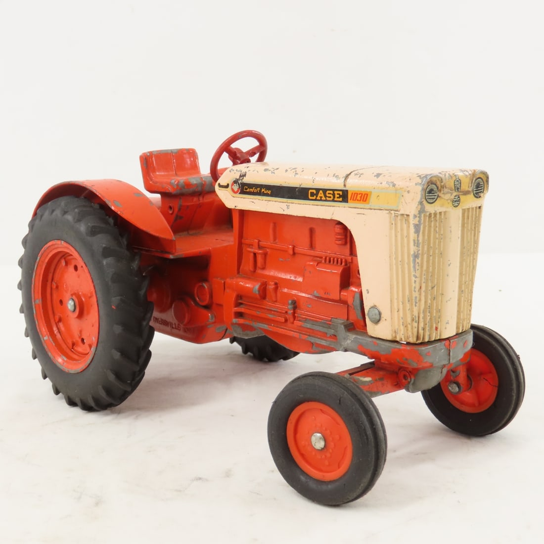 ERTL 1967 CASE Round Fender 1030 Comfort King RARE - 7