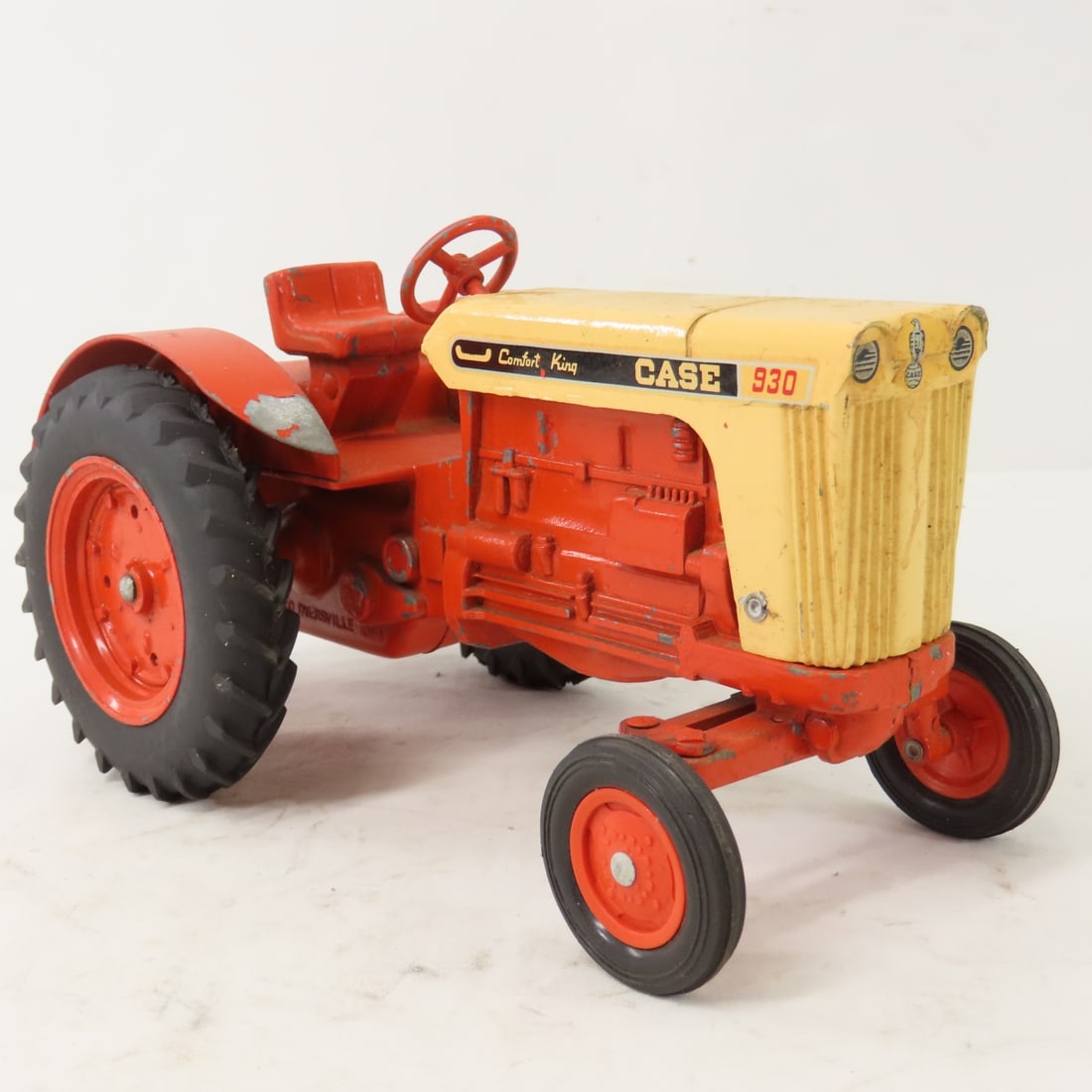 ERTL CASE 930 Comfort King 1/16 Scale - 7