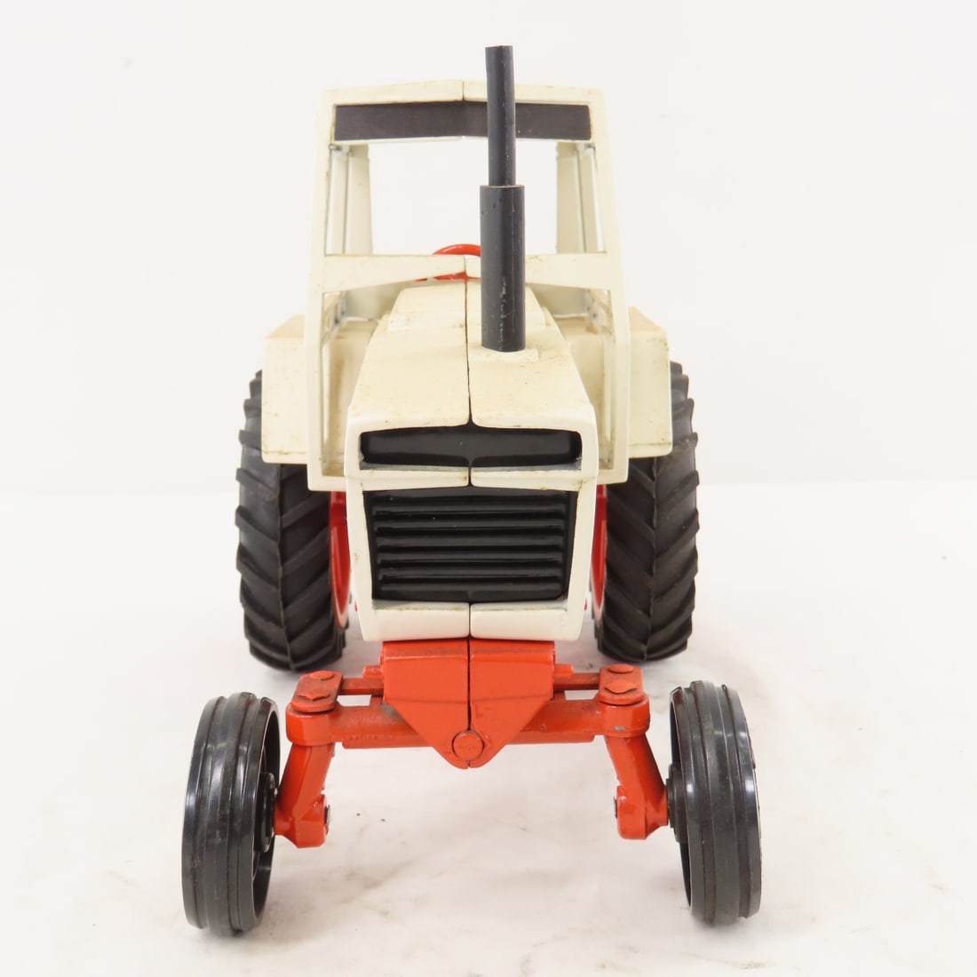 ERTL CASE Agri King Tractor with cab - 8