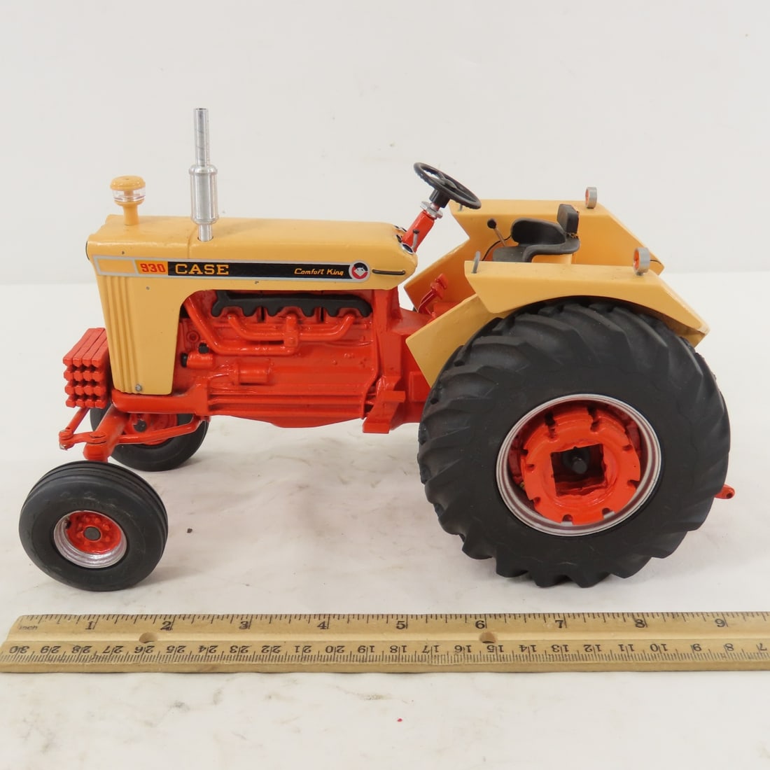 Terra Firma Toys CASE 930 Comfort King Tractor - 2