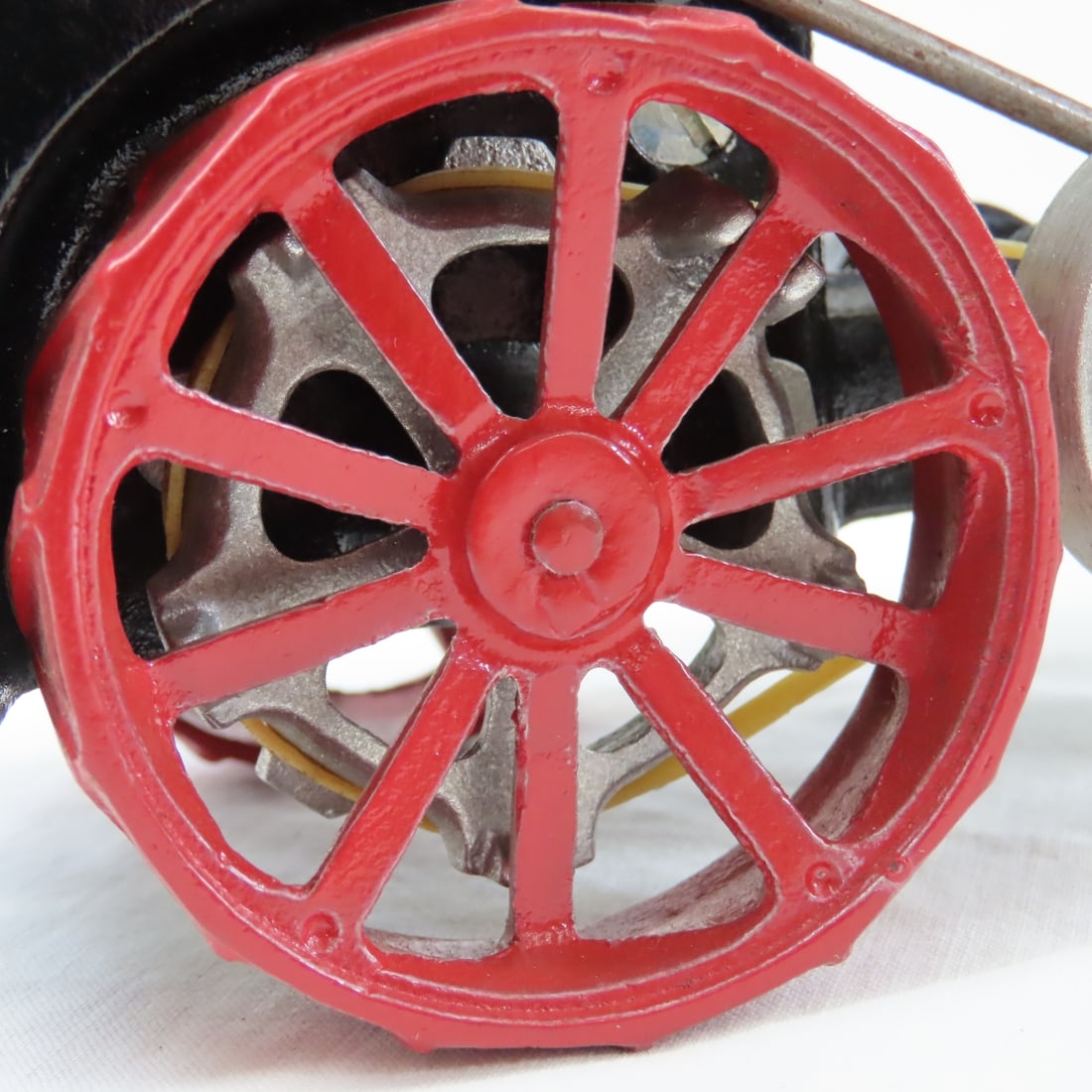 Irvin's Model Shop Avery Steam Engine - 19