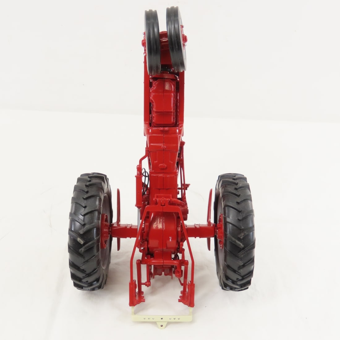 ERTL Special Edition Farmall MT-A & 400 Tractors - 7