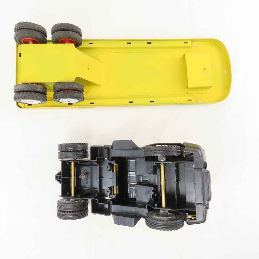 Custom Tonka & Flatbed Trailer, Tractor & Crawler - 7