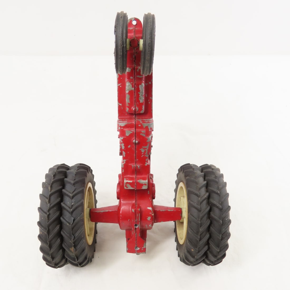 3 Vintage ERTL Farmall 1/16 Tractors, 2 400 & 560 - 7