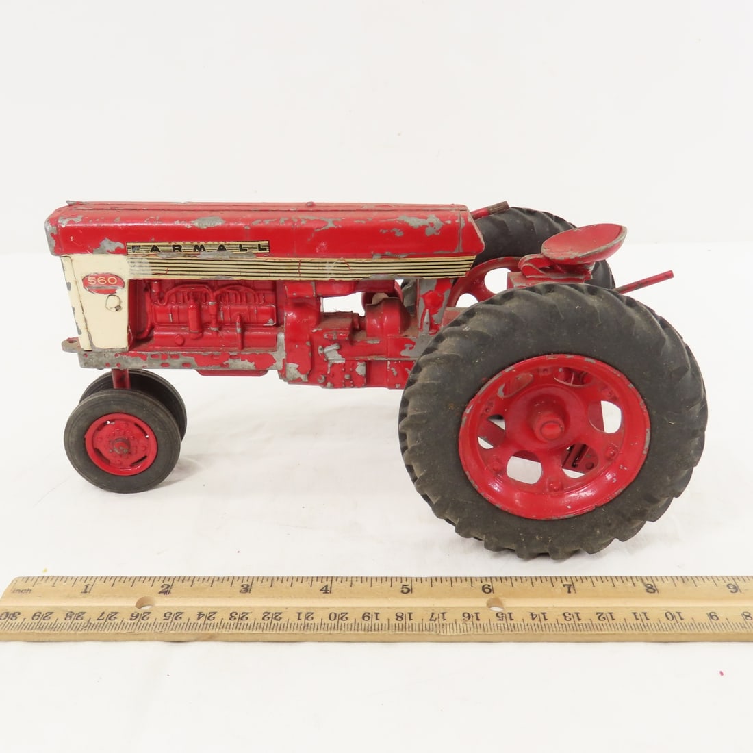3 Vintage ERTL Farmall 1/16 Tractors 460, 560, 856 - 2