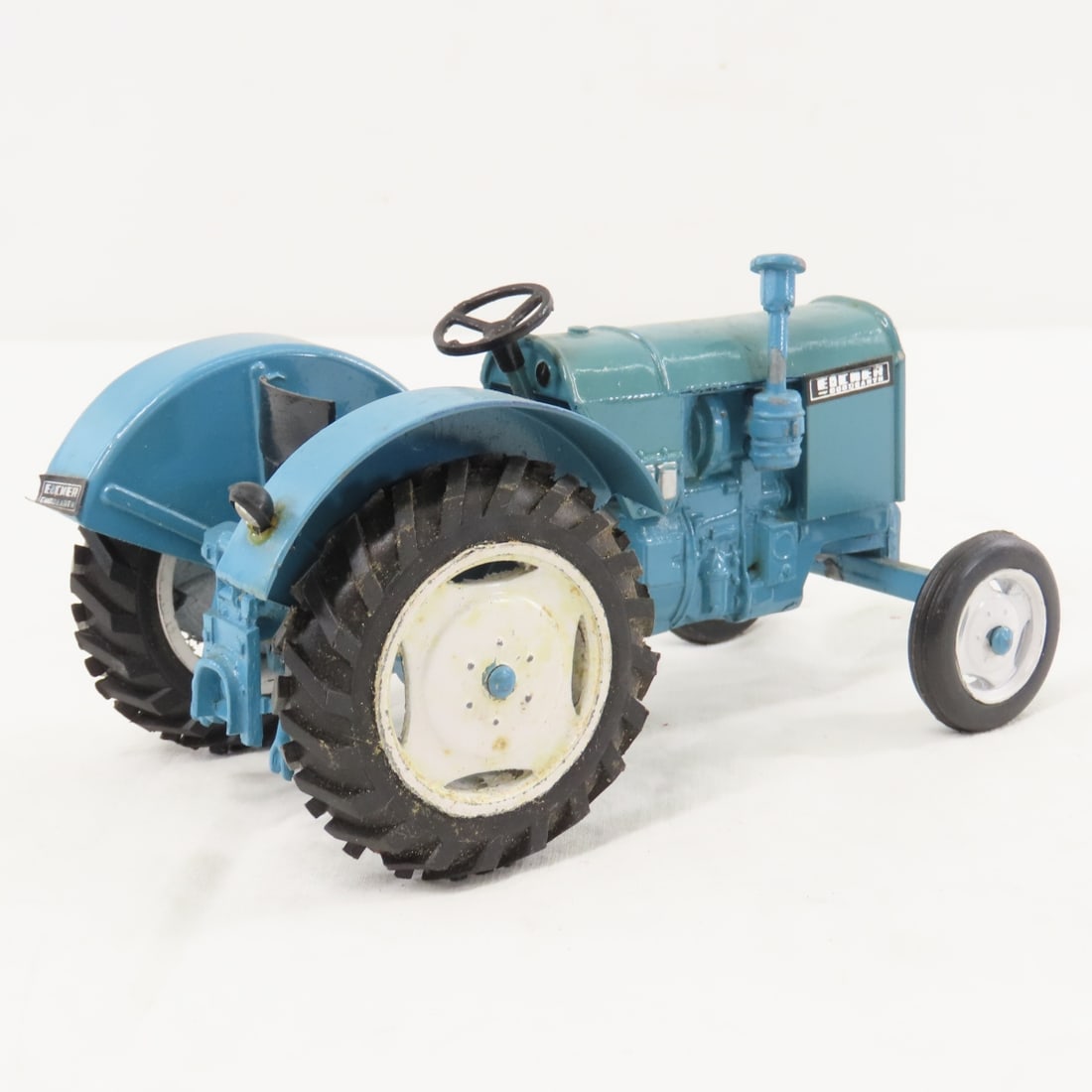 1960s Eicher Goodearth 1/43 Scale Tractor - 5