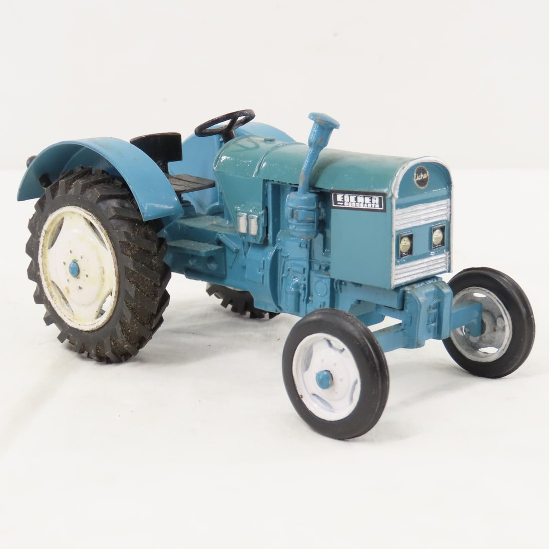 1960s Eicher Goodearth 1/43 Scale Tractor - 7
