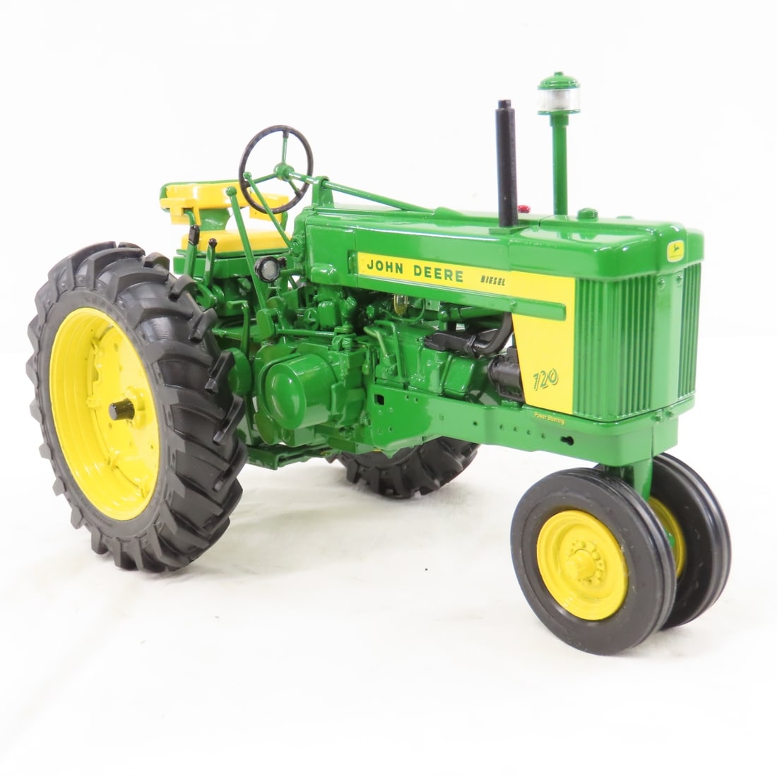 ERTL Precision John Deere 720 Diesel Tractor 1/16 - 7