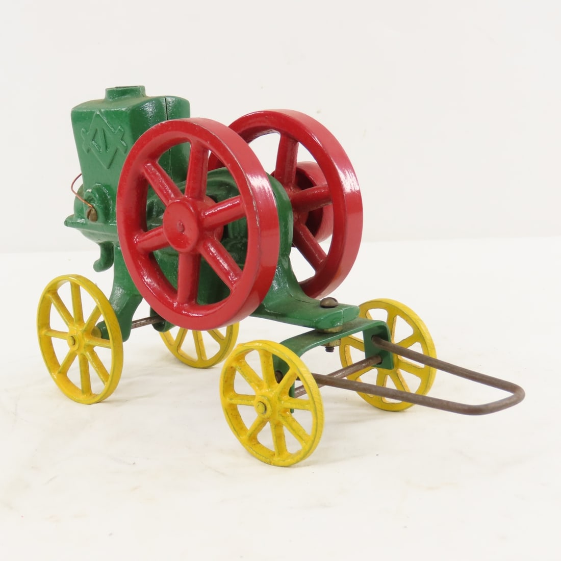 Irvin Creston Cast Aluminum Hit & Miss Engine Model - 7